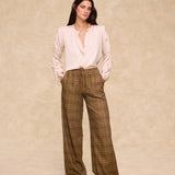 SANDRINE | Ecru Gathered-Sleeve Blouse