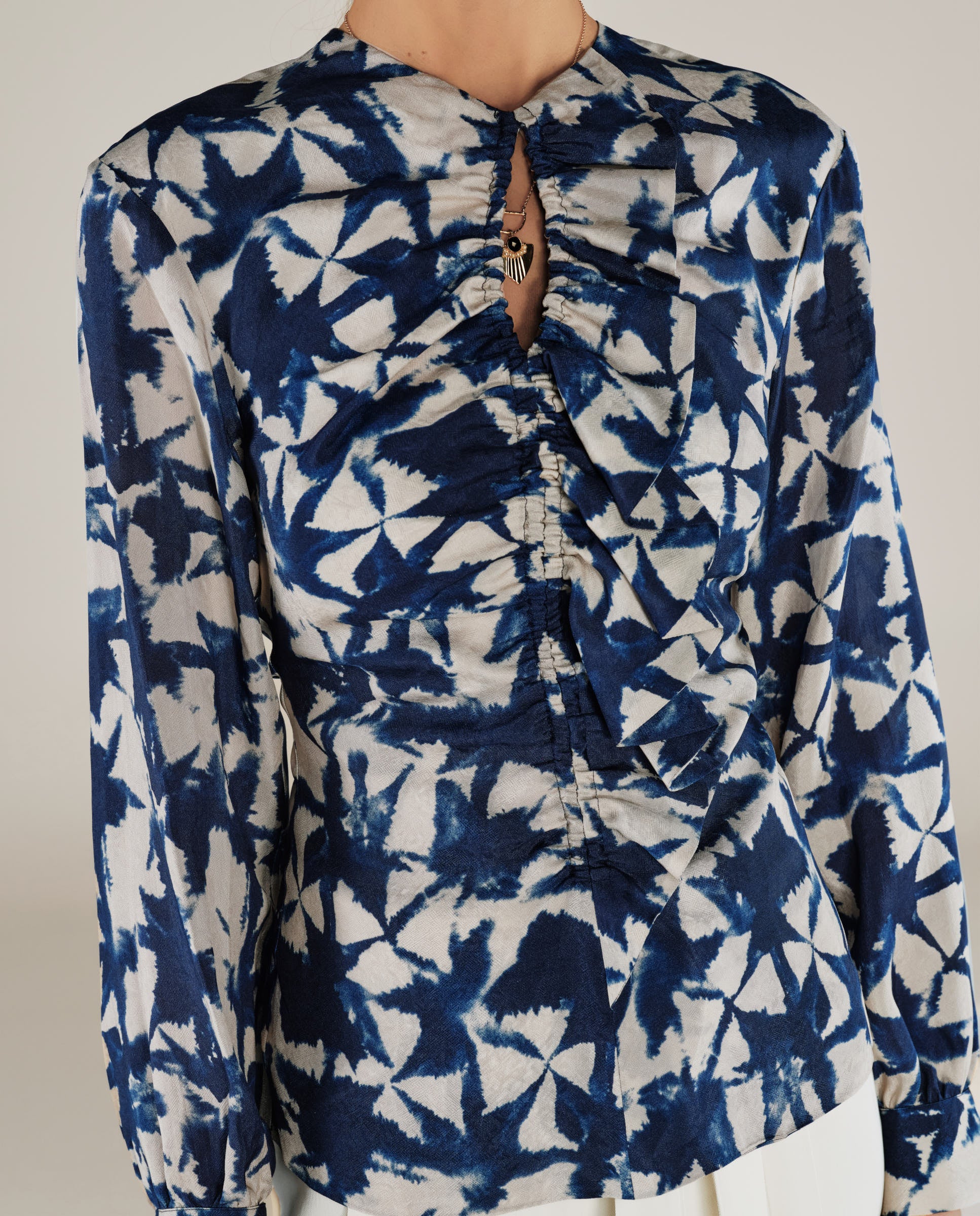 SAACHI | Blue Print Ruffle Blouse
