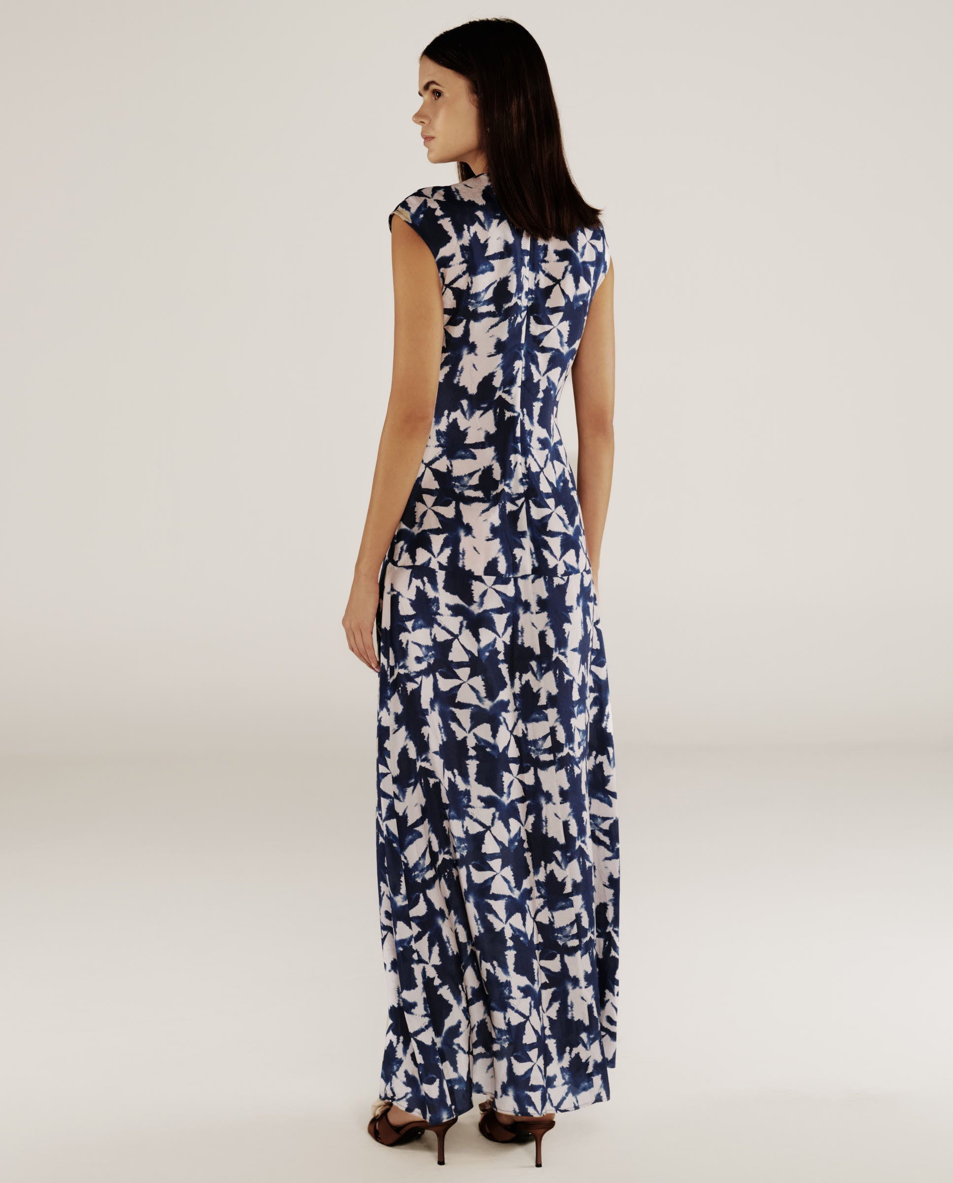 SAACHI | Blue Print Ruffle Maxi Dress